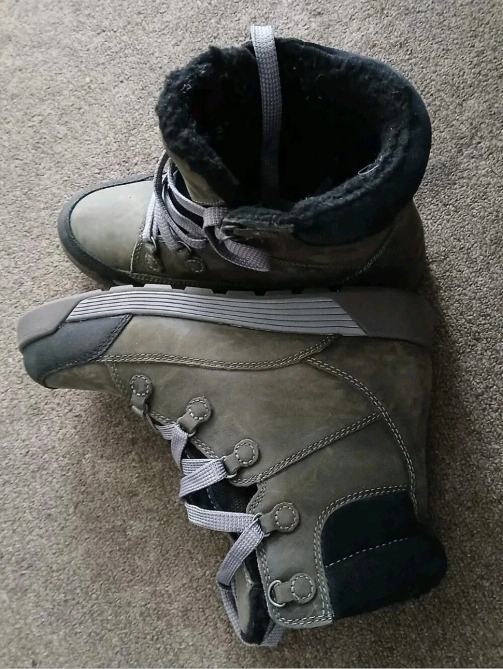 Kodiak Olive Gray Hiking Boots with Gray Laces Size 7.5